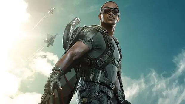 A barba de Anthony Mackie O Falcão de Vingadores