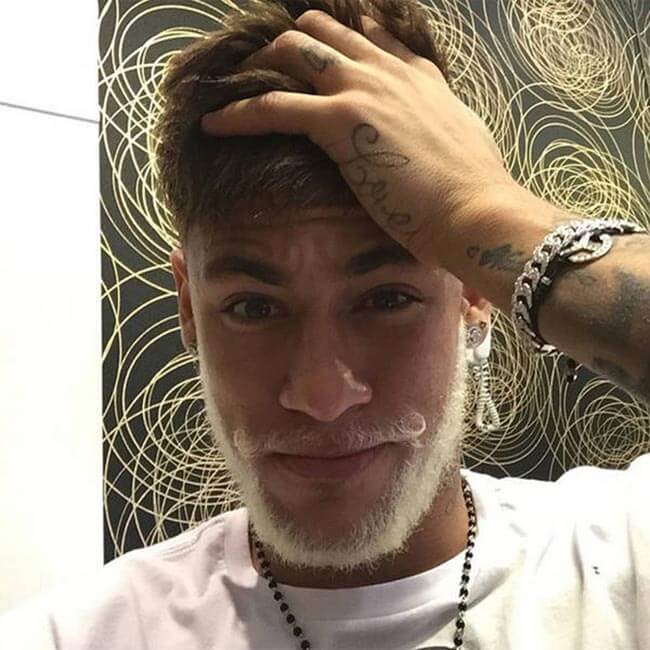 barba-platinada-neymar