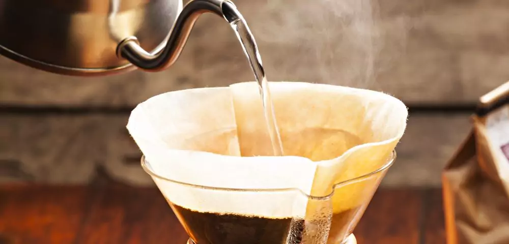 preparo do café coado